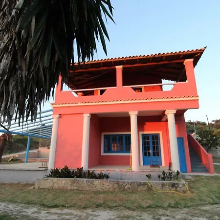 Bantounos Apartment *