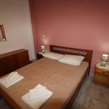 Bantounos Appartement Astrakeri